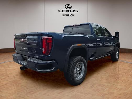 2021 GMC Sierra 2500 Denali