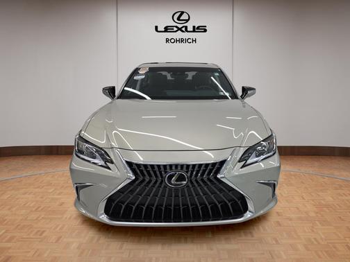 2024 Lexus ES 350 Luxury