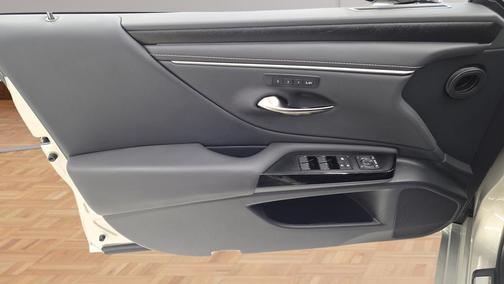 2024 Lexus ES 350 Luxury