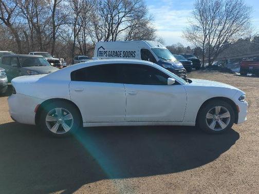 2015 Dodge Charger SXT