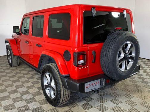 Firecracker Red Clearcoat 2023 Jeep Wrangler 4-Door Sahara
