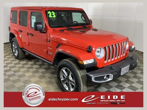 Firecracker Red Clearcoat 2023 Jeep Wrangler 4-Door Sahara