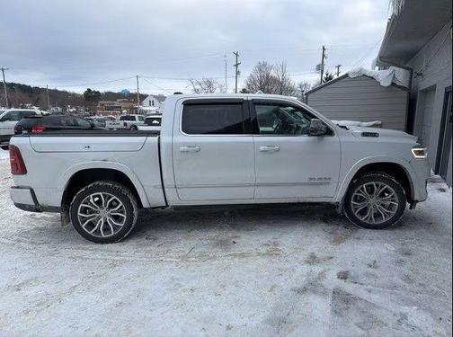 2025 RAM 1500 ST