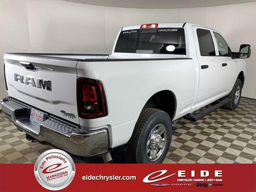 2026 RAM 2500 Tradesman Crew Cab 4x4 6'4' Box