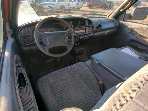 1998 Dodge Ram 1500 Base
