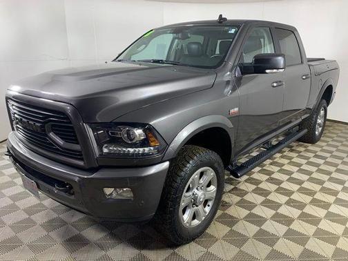2018 RAM 2500 Laramie Crew Cab 4x4 6'4' Box