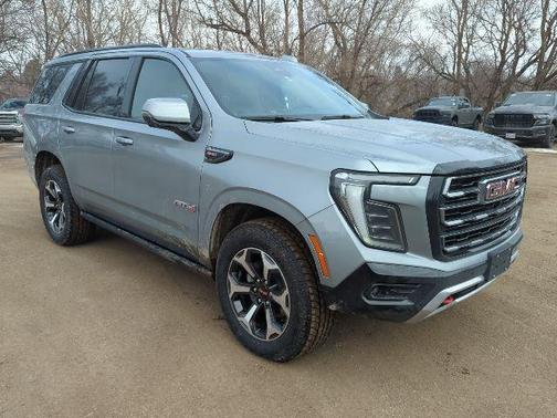2025 GMC Yukon AT4 4WD