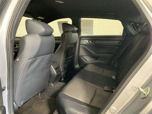 Lunar Silver Metallic 2018 Honda Accord Sport