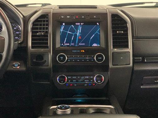 Ingot Silver Metallic 2019 Ford Expedition Max XLT