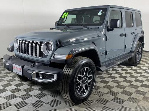 2024 Jeep Wrangler 4-Door Sahara 4x4