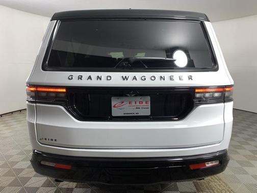 2025 Jeep Grand Wagoneer L Obsidian 4x4