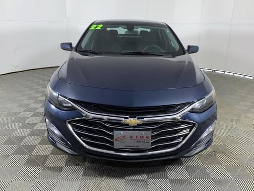 2022 Chevrolet Malibu FWD LT