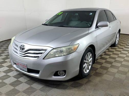 Classic Silver Metallic 2011 Toyota Camry XLE