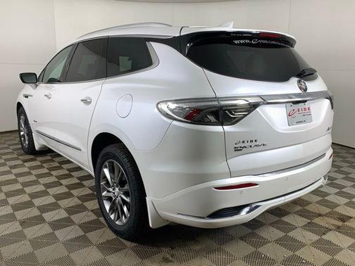2022 Buick Enclave AWD Avenir