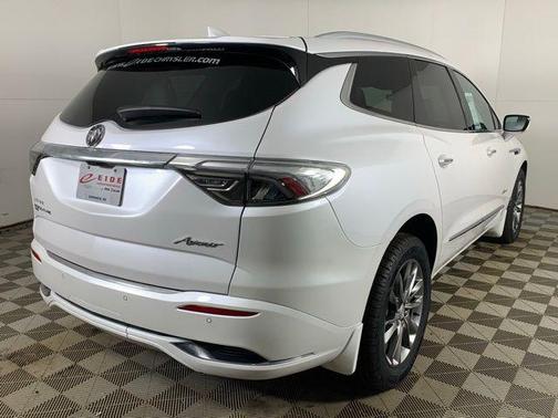 2022 Buick Enclave AWD Avenir
