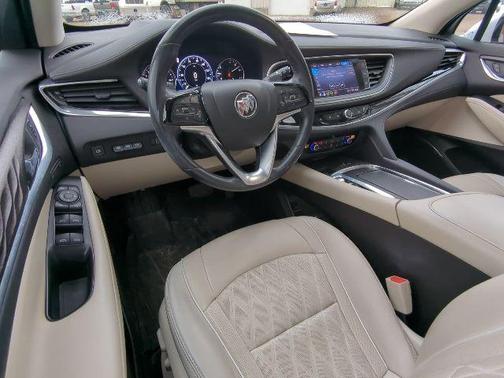 2022 Buick Enclave AWD Avenir