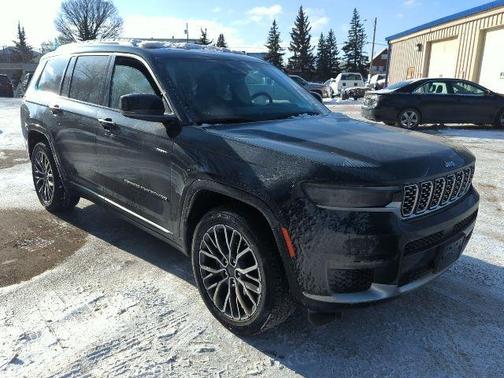 2022 Jeep Grand Cherokee L Summit