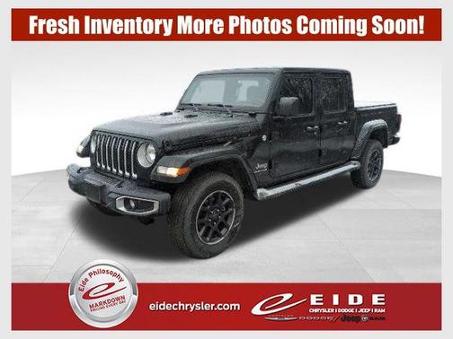 2022 Jeep Gladiator Overland