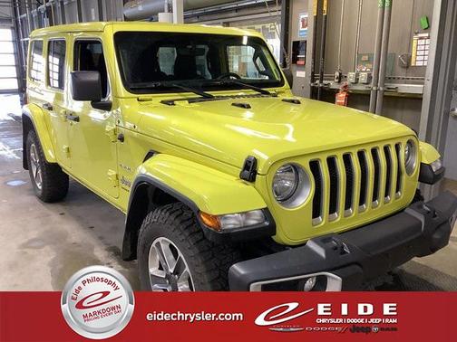 2023 Jeep Wrangler 4-Door Sahara