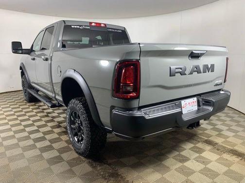 Ceramic Gray Clearcoat 2026 RAM 2500 Tradesman Crew Cab 4x4 6'4' Box