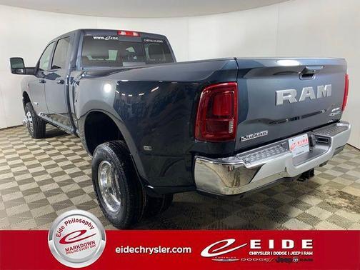 2026 RAM 3500 Laramie Crew Cab 4x4 8' Box