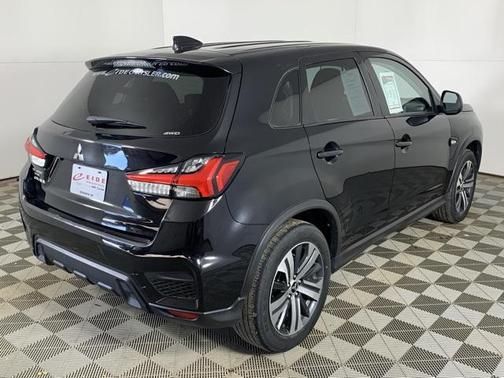 2024 Mitsubishi Outlander Sport 2.0 ES