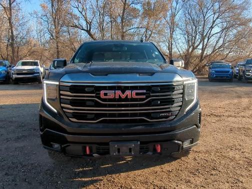 2022 GMC Sierra 1500 AT4