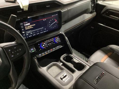 2024 GMC Sierra 2500 AT4