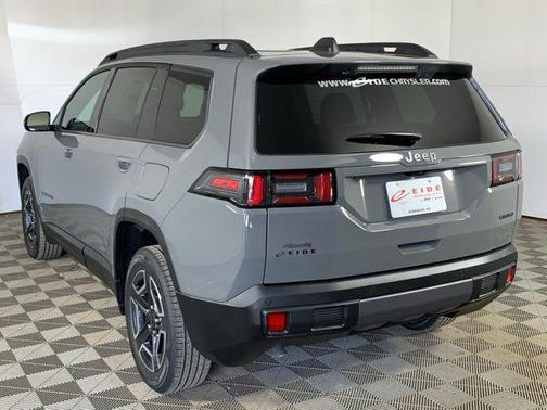 Sting-Gray Clearcoat 2026 Jeep Cherokee Limited