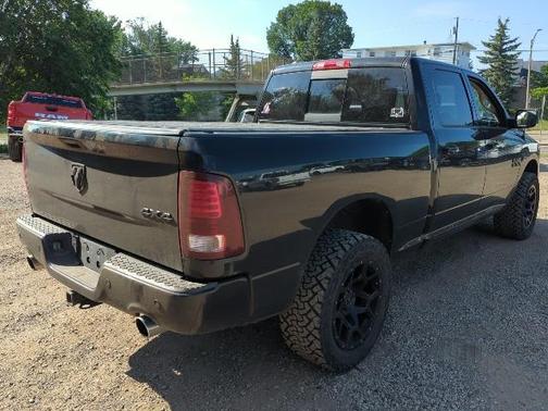 2016 RAM 1500 Sport