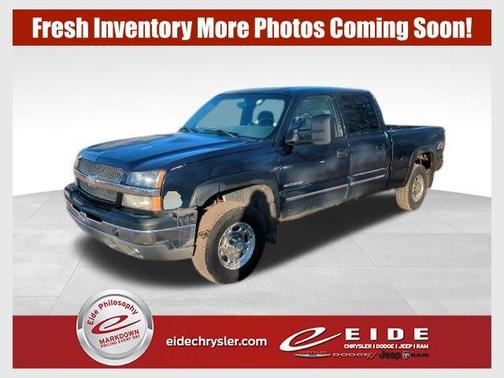 2005 Chevrolet Silverado 1500 LS Crew Cab