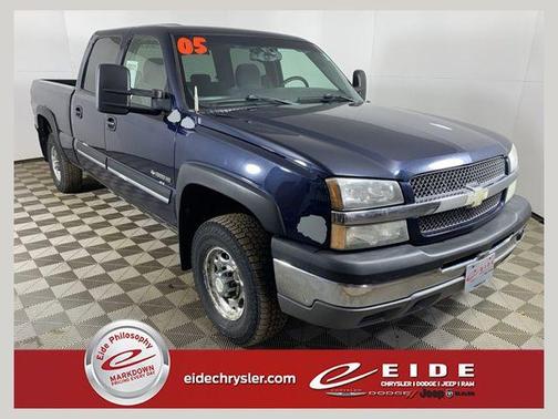 2005 Chevrolet Silverado 1500 LS Crew Cab