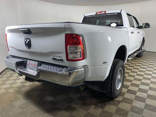 Bright White Clearcoat 2021 RAM 3500 Tradesman Crew Cab 4x4 8' Box