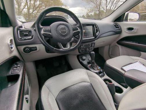 White Clearcoat 2019 Jeep Compass Limited