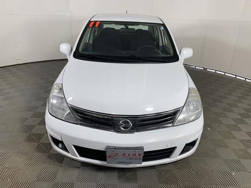 2011 Nissan Versa 1.8 S