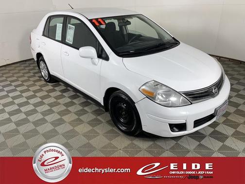 2011 Nissan Versa 1.8 S