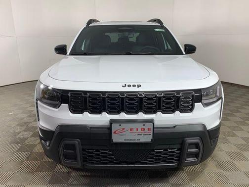 Bright White Clearcoat 2026 Jeep Cherokee Limited