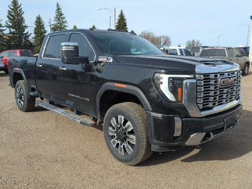 Onyx Black 2025 GMC Sierra 2500 Denali