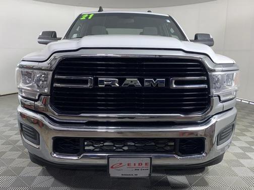 2021 RAM 2500 Big Horn Crew Cab 4x4 8' Box
