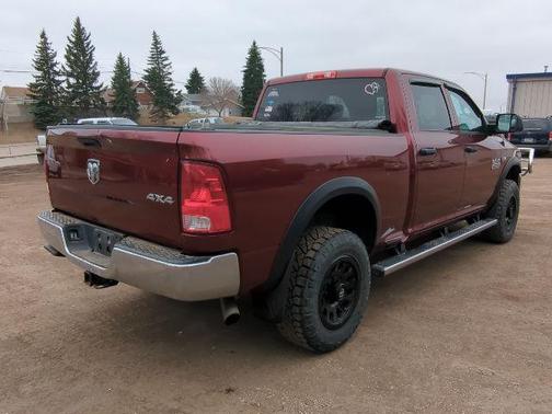 Delmonico Red Pearlcoat 2018 RAM 2500 Tradesman Crew Cab 4x4 6'4' Box