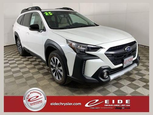 Crystal White Pearl 2025 Subaru Outback Limited