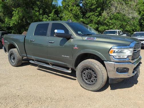 2020 RAM 2500 Laramie Mega Cab 4X4 6'4' Box