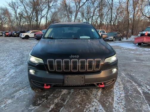 2020 Jeep Cherokee Trailhawk