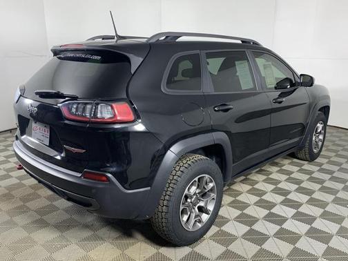 2020 Jeep Cherokee Trailhawk