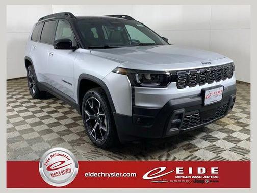 Silver Zynith Clearcoat 2026 Jeep Cherokee Overland