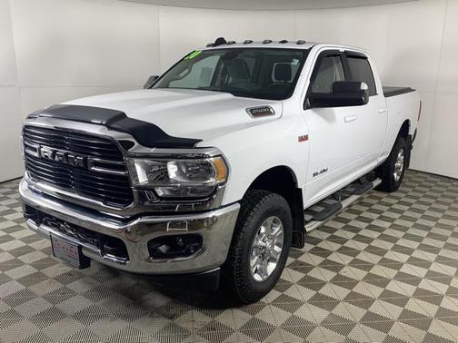 2020 RAM 2500 Big Horn Crew Cab 4X4 6'4' Box