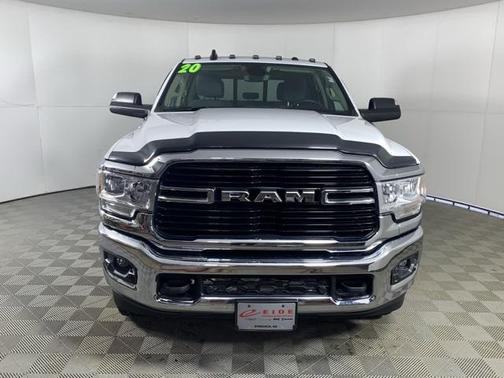 2020 RAM 2500 Big Horn Crew Cab 4X4 6'4' Box