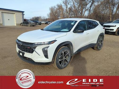 2025 Chevrolet Trax FWD 1RS