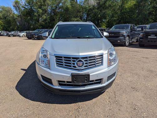 Radiant Silver Metallic 2014 Cadillac SRX Luxury Collection