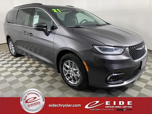 2021 Chrysler Pacifica Touring